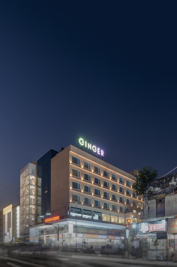Ginger Surat City Centre Екстериор снимка